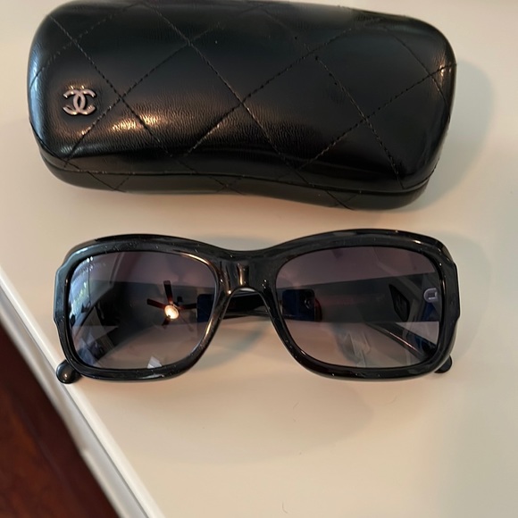 CHANEL Accessories - Chanel sunglasses
